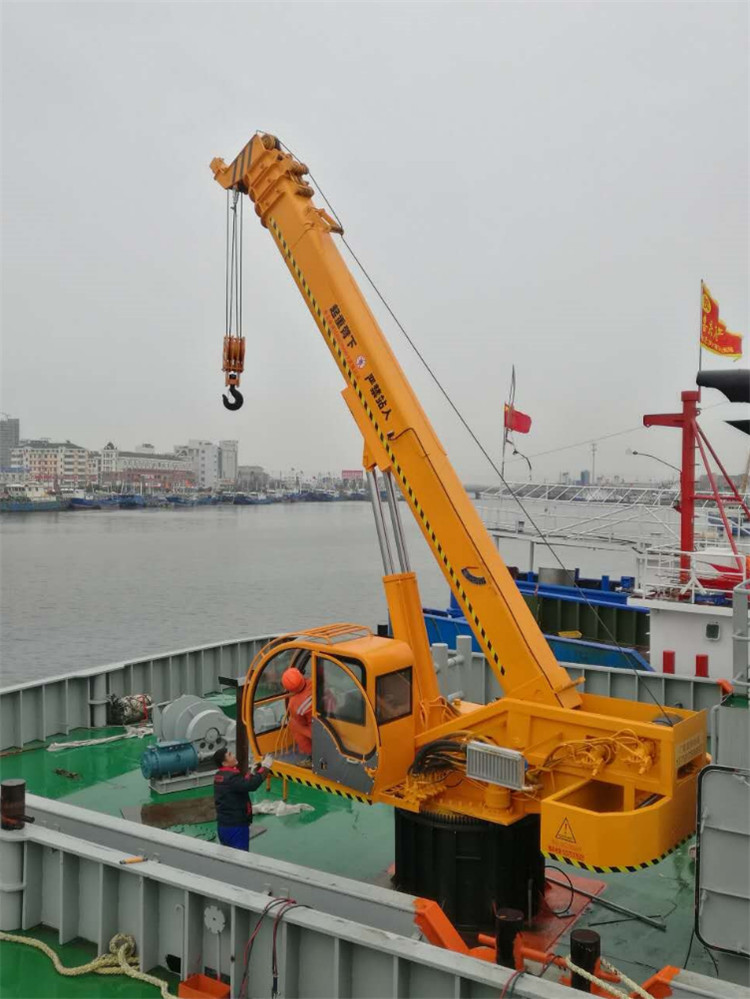 安徽淮南船用克令吊厂家设备安装单位的选择