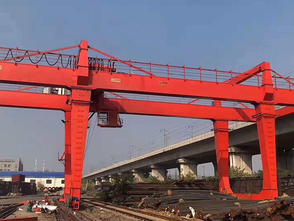 集装箱门式起重机的超载保护装置如何校准