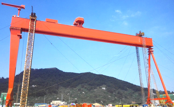 福建厦门造船门式起重机的吊具适配哪些船型构件